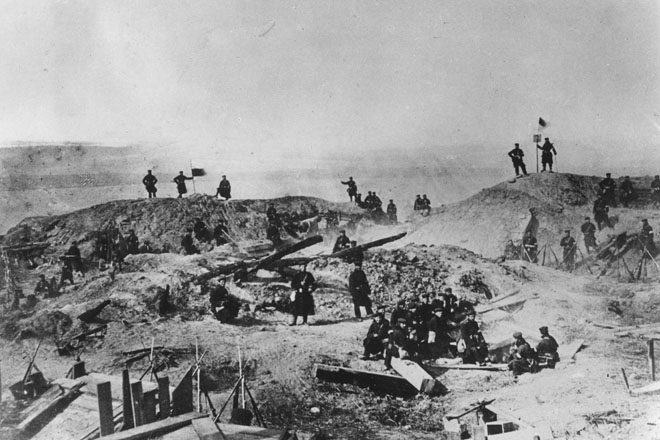 Deutsch-Dänischer Krieg: Eroberung der Düppeler Schanzen durch die preußische Armee am 18. April 1864. Nach einer Aufnahme von Heinrich Graf